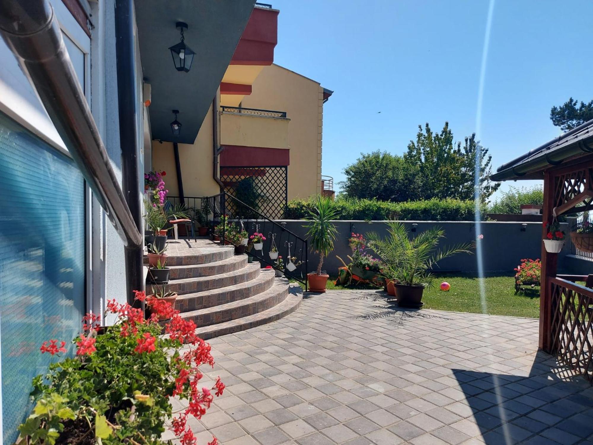 Hotel Rene si Ilinca Eforie Nord Exterior foto